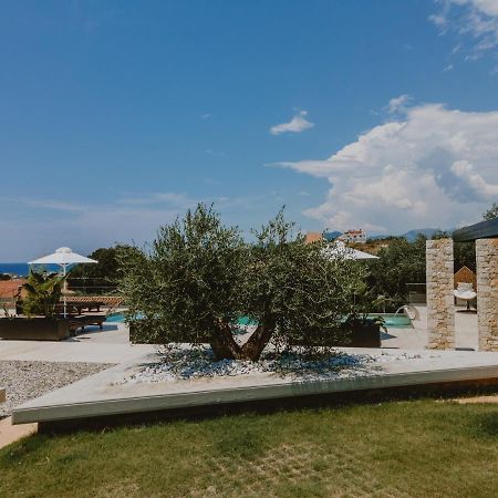 Casa Costa Suites Plus Kanali  Exteriör bild